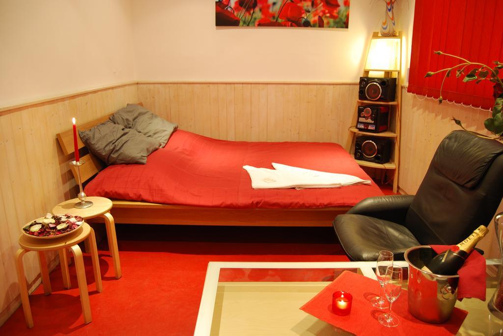 Free Zone Accommodation Prague Room photo